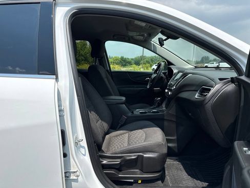 Used 2019 Chevrolet Equinox LT AWD/4WD image 11