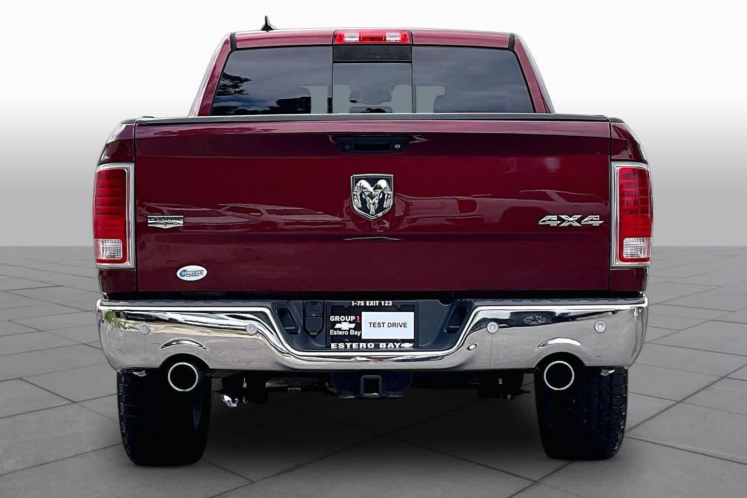 Used 2017 RAM 1500 Laramie w/ Convenience Group AWD/4WD image 5