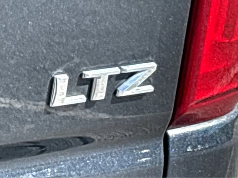 Used 2021 Chevrolet Silverado 1500 LTZ w/ LTZ Convenience Package II image 23