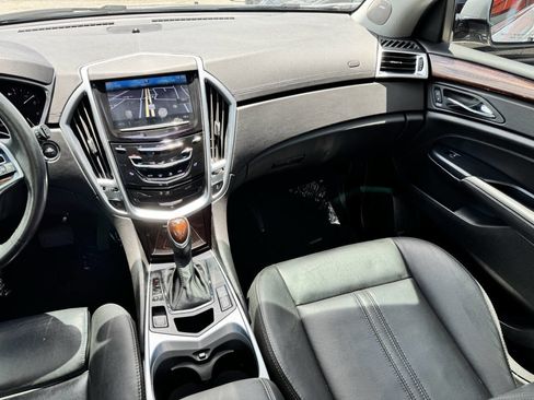 Used 2016 Cadillac SRX Luxury image 15