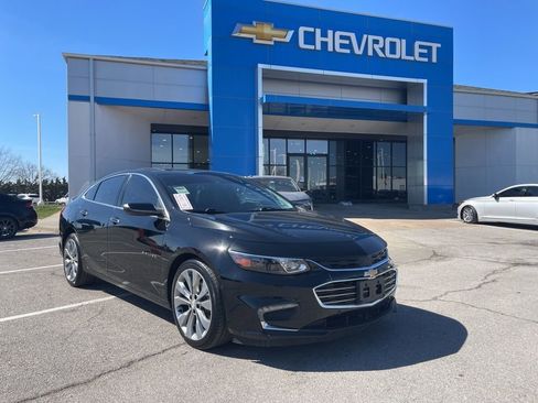 Used 2018 Chevrolet Malibu Premier w/ Premier Sun and Wheel Package image 1