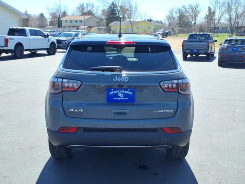 Used 2024 Jeep Compass Limited AWD/4WD image 5