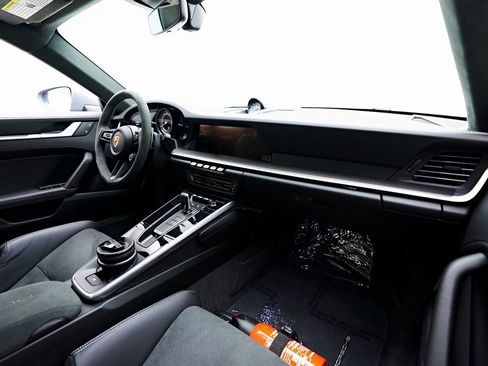 Used 2024 Porsche 911 Turbo S image 38