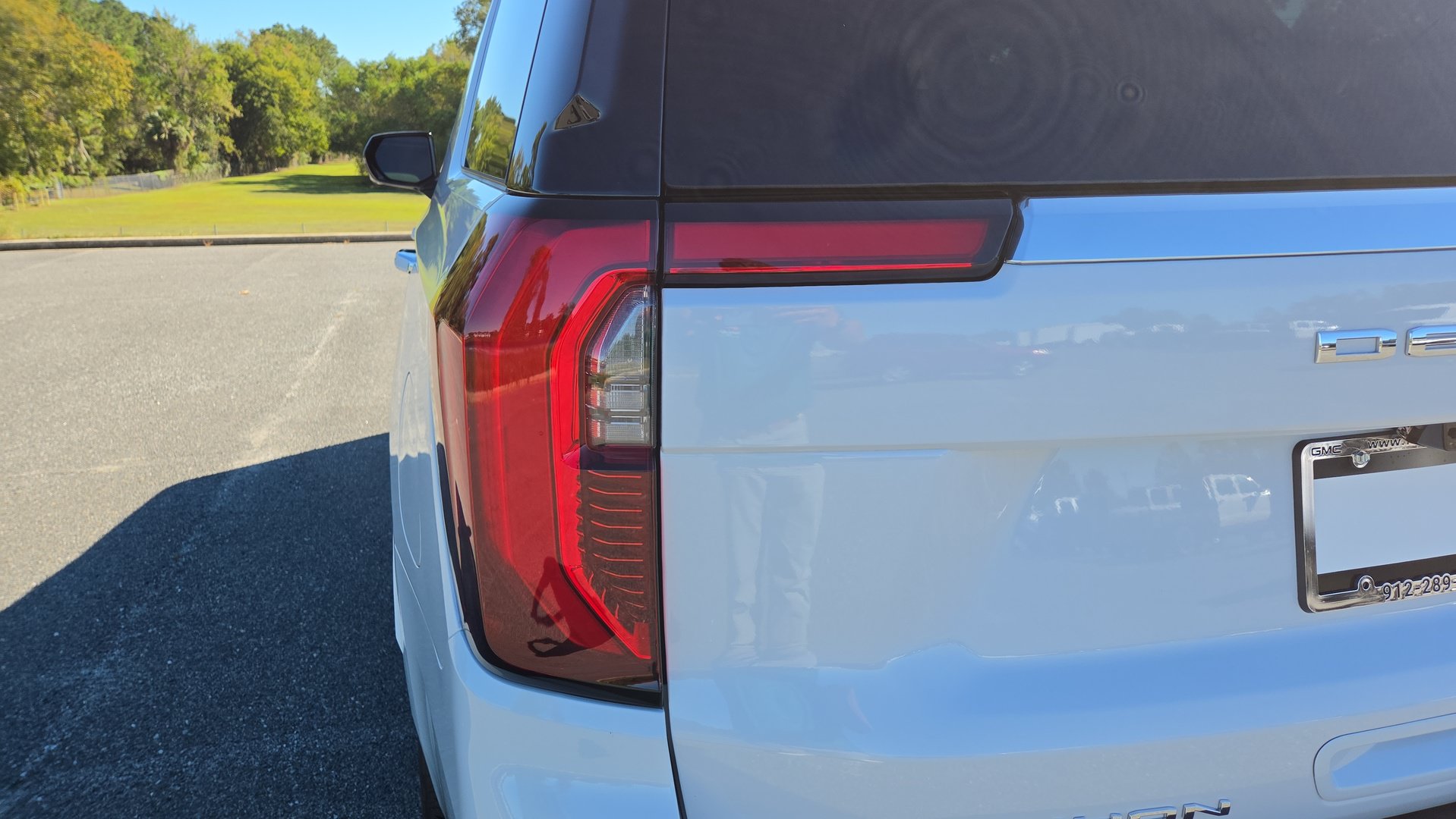 New 2026 GMC Yukon Denali w/ Denali Reserve Package RWD image 13