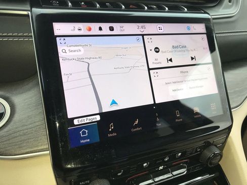 Used 2022 Jeep Grand Cherokee L Limited w/ Luxury Tech Group II image 18