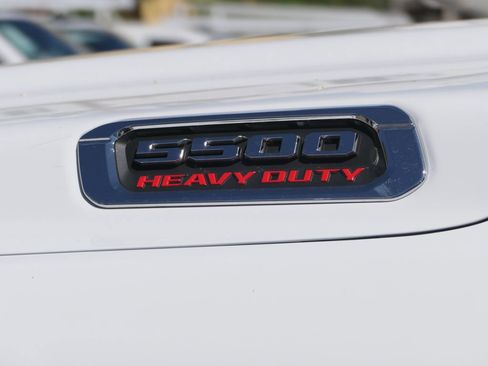 New 2026 RAM 5500 Tradesman w/ Chrome Appearance Group AWD/4WD image 9