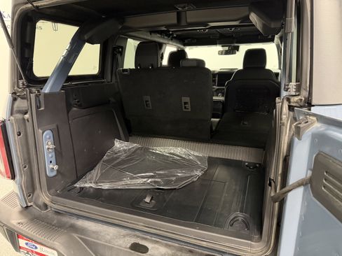 Used 2023 Ford Bronco Badlands w/ Sasquatch Package image 29