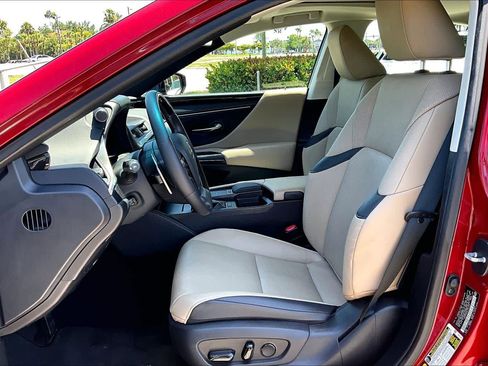 Used 2020 Lexus ES 350 w/ Premium Package image 8