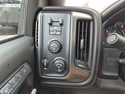 Used 2015 Chevrolet Silverado 2500 LTZ w/ Duramax Plus Package AWD/4WD image 17