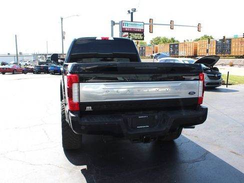Used 2019 Ford F250 Platinum w/ Platinum Ultimate Package AWD/4WD image 13