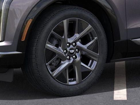 New 2026 Cadillac Optiq Luxury 1 w/ LPO, Floor Liner Package image 9