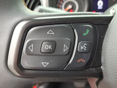 Used 2024 Jeep Wrangler Unlimited Sport AWD/4WD image 37