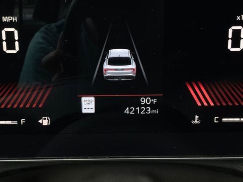Used 2025 Kia K4 FWD image 39
