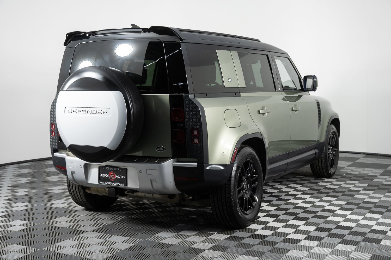 Used 2020 Land Rover Defender 110 S AWD/4WD image 7