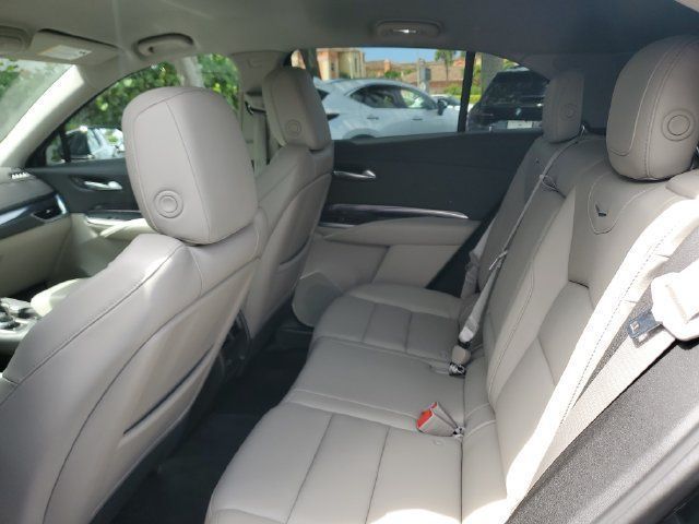 Certified 2023 Cadillac XT4 Luxury FWD image 14
