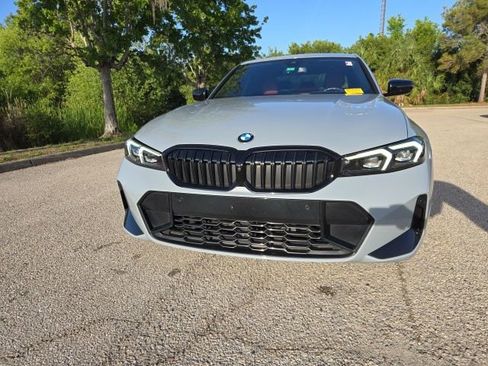 Used 2024 BMW 330i Sedan w/ M Sport Package image 8