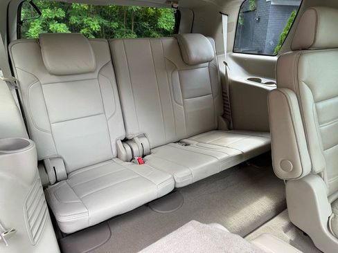 Used 2019 GMC Yukon Denali w/ Open Road Package AWD/4WD image 12