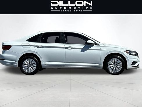 Used 2019 Volkswagen Jetta S FWD image 3