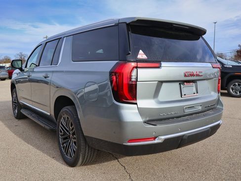 New 2026 GMC Yukon XL Elevation image 35