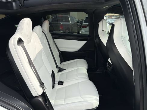 Used 2018 Tesla Model X 100D image 25