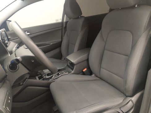 Used 2019 Hyundai Tucson SE w/ Cargo Package image 17