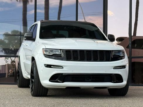 Used 2014 Jeep Grand Cherokee SRT w/ Trailer Tow Group IV image 18