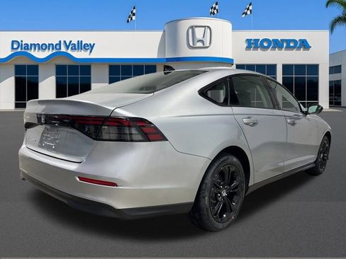New 2025 Honda Accord SE image 3
