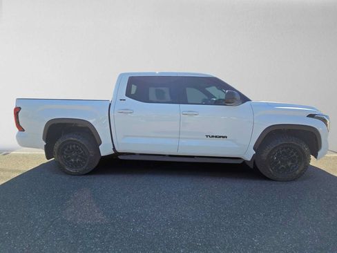 Used 2025 Toyota Tundra SR5 w/ SR5 Premium Package AWD/4WD image 3