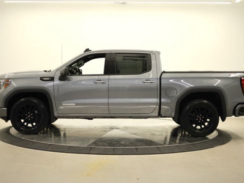 Used 2022 GMC Sierra 1500 Elevation w/ X31 Off-Road Package image 6