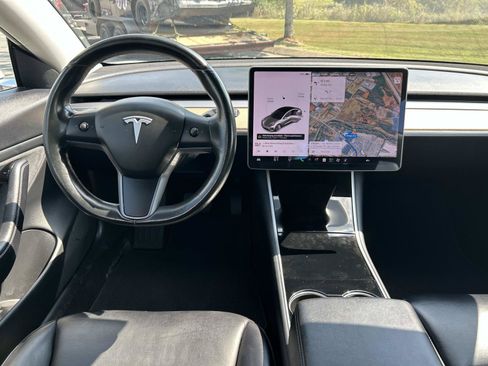 Used 2018 Tesla Model 3 Long Range AWD/4WD image 20