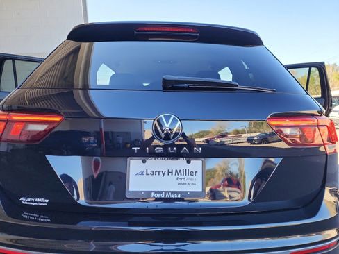 Used 2023 Volkswagen Tiguan S image 24