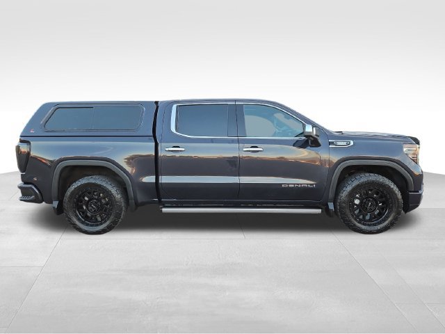 Used 2023 GMC Sierra 1500 Denali w/ Denali Reserve Package AWD/4WD image 14