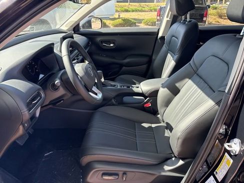 New 2026 Honda HR-V EX-L image 7