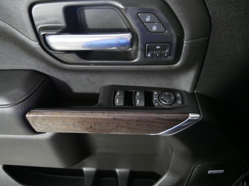 Used 2022 GMC Sierra 3500 Denali image 19