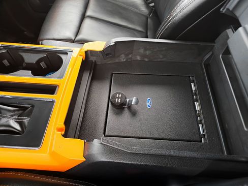 Used 2018 Ford F150 Lariat image 34