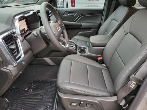 New 2026 GMC Canyon Elevation w/ Convenience Package image 7
