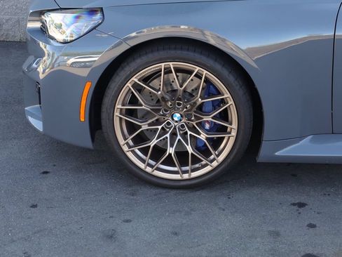 Used 2025 BMW M2 w/ Lighting Package RWD image 3