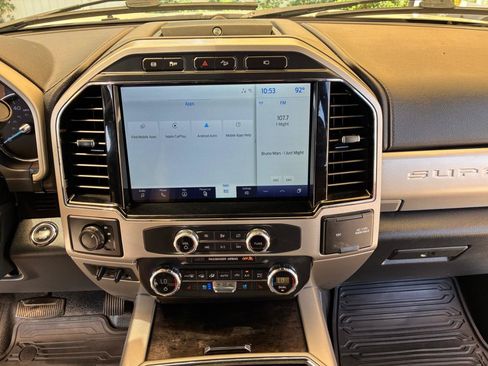 Used 2022 Ford F350 Lariat w/ Lariat Ultimate Package AWD/4WD image 21