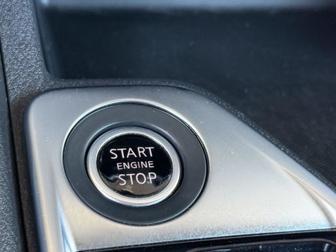 Used 2020 Nissan Sentra SV FWD image 25