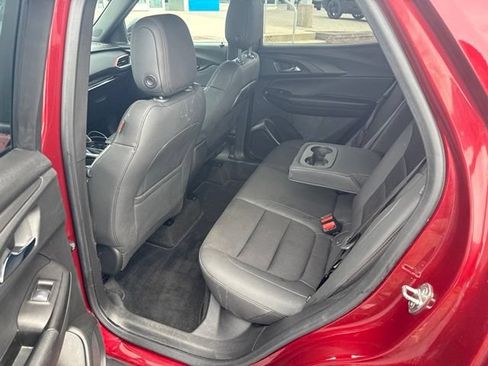 Used 2023 Chevrolet TrailBlazer RS FWD image 14