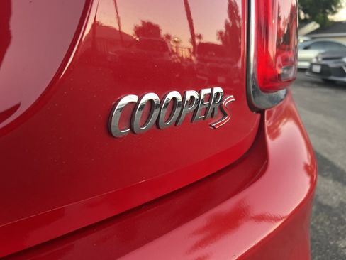 Used 2017 MINI Cooper S image 7