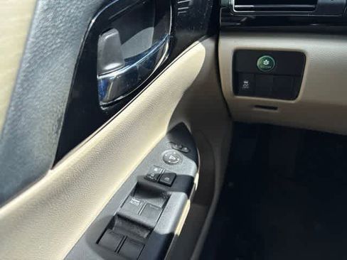 Certified 2017 Honda Accord LX image 22