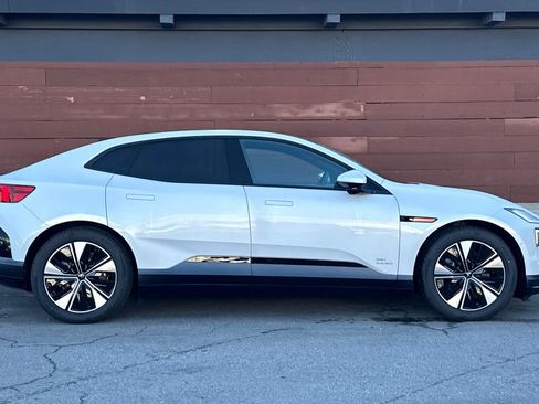 New 2026 Polestar Polestar 4 image 8