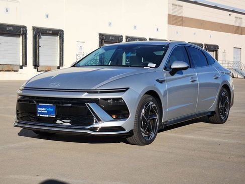 New 2026 Hyundai Sonata SEL image 2