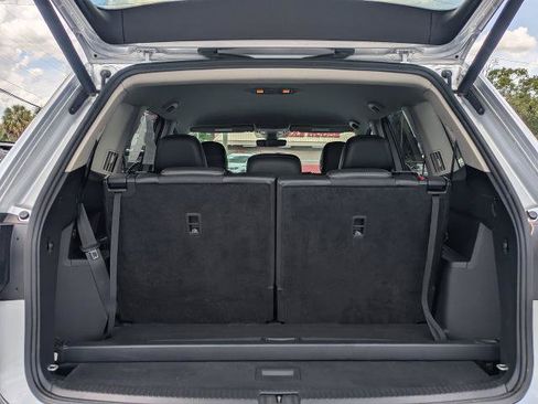 Used 2019 Volkswagen Atlas SE AWD/4WD image 12