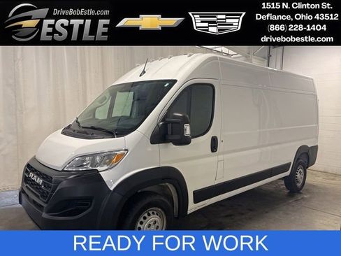 Used 2025 RAM ProMaster 2500 w/ Convenience Group FWD image 1