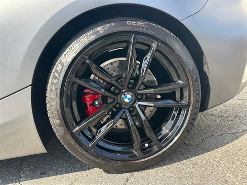 Used 2021 BMW Z4 M40i w/ Executive Package image 18