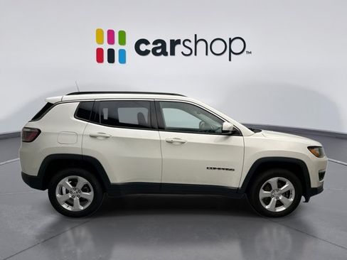 Used 2018 Jeep Compass Latitude w/ Popular Equipment Group AWD/4WD image 6