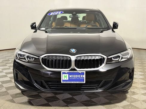 Used 2023 BMW X4 xDrive30i AWD/4WD image 2