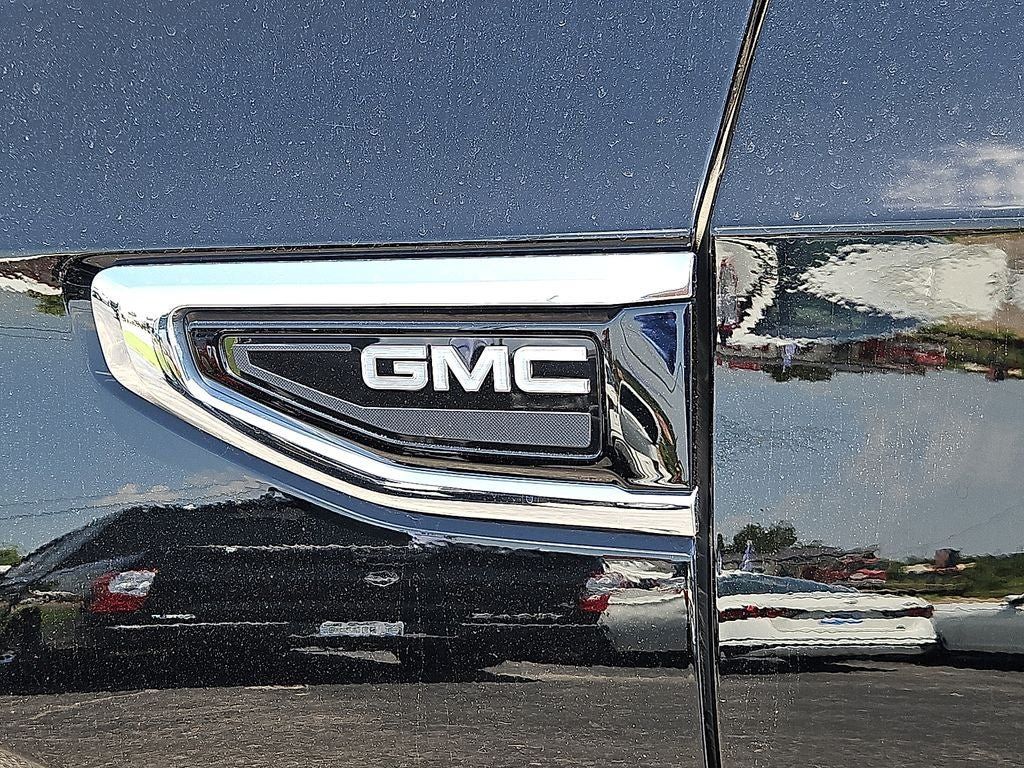 Used 2022 GMC Yukon SLT w/ SLT Luxury Package AWD/4WD image 14